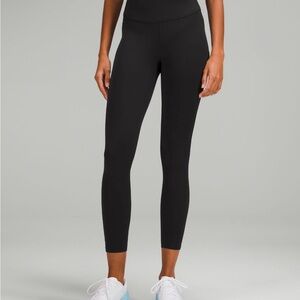 Lululemon Athletica Base Pace High Rise tight 25” leggings